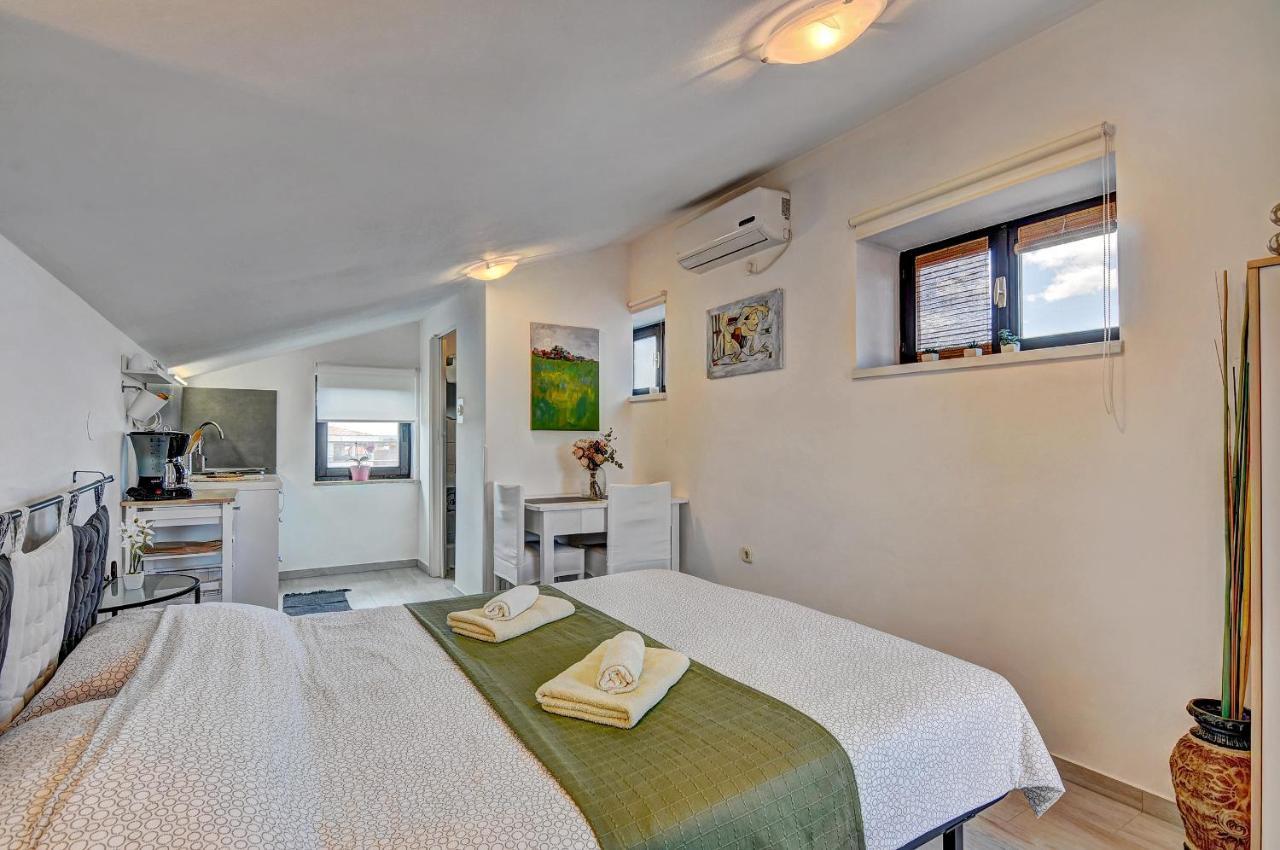 Apartments Babic Фажана Экстерьер фото