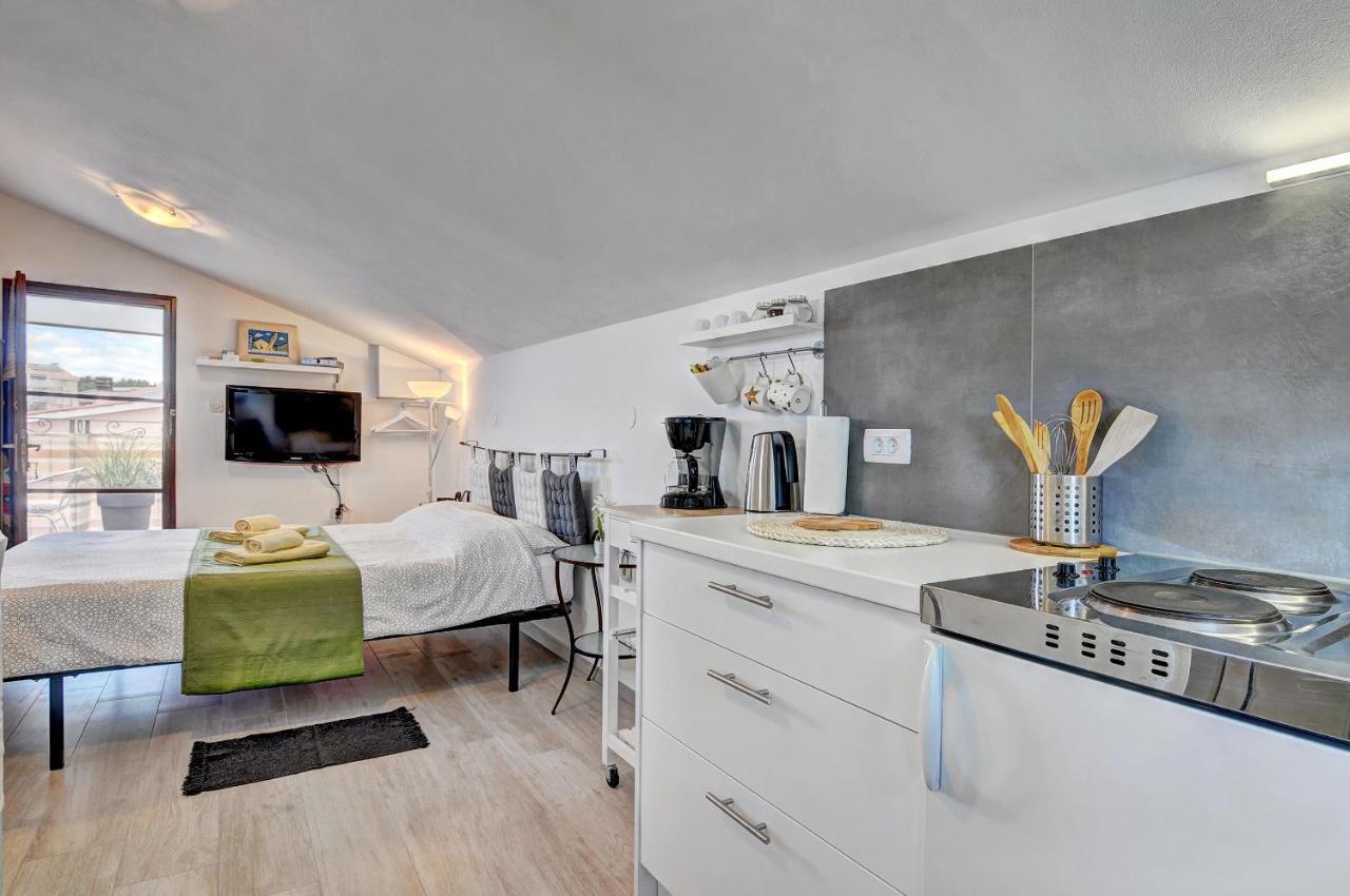 Apartments Babic Фажана Экстерьер фото