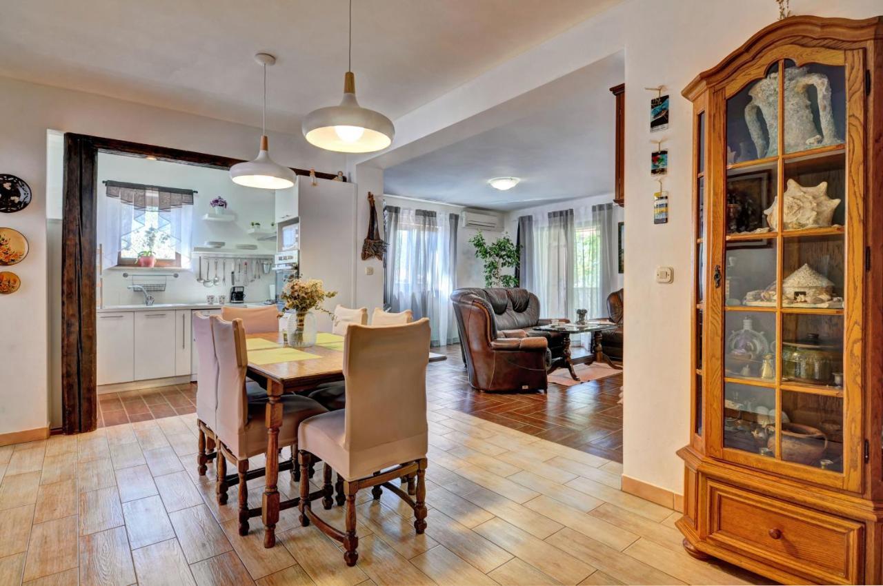 Apartments Babic Фажана Экстерьер фото