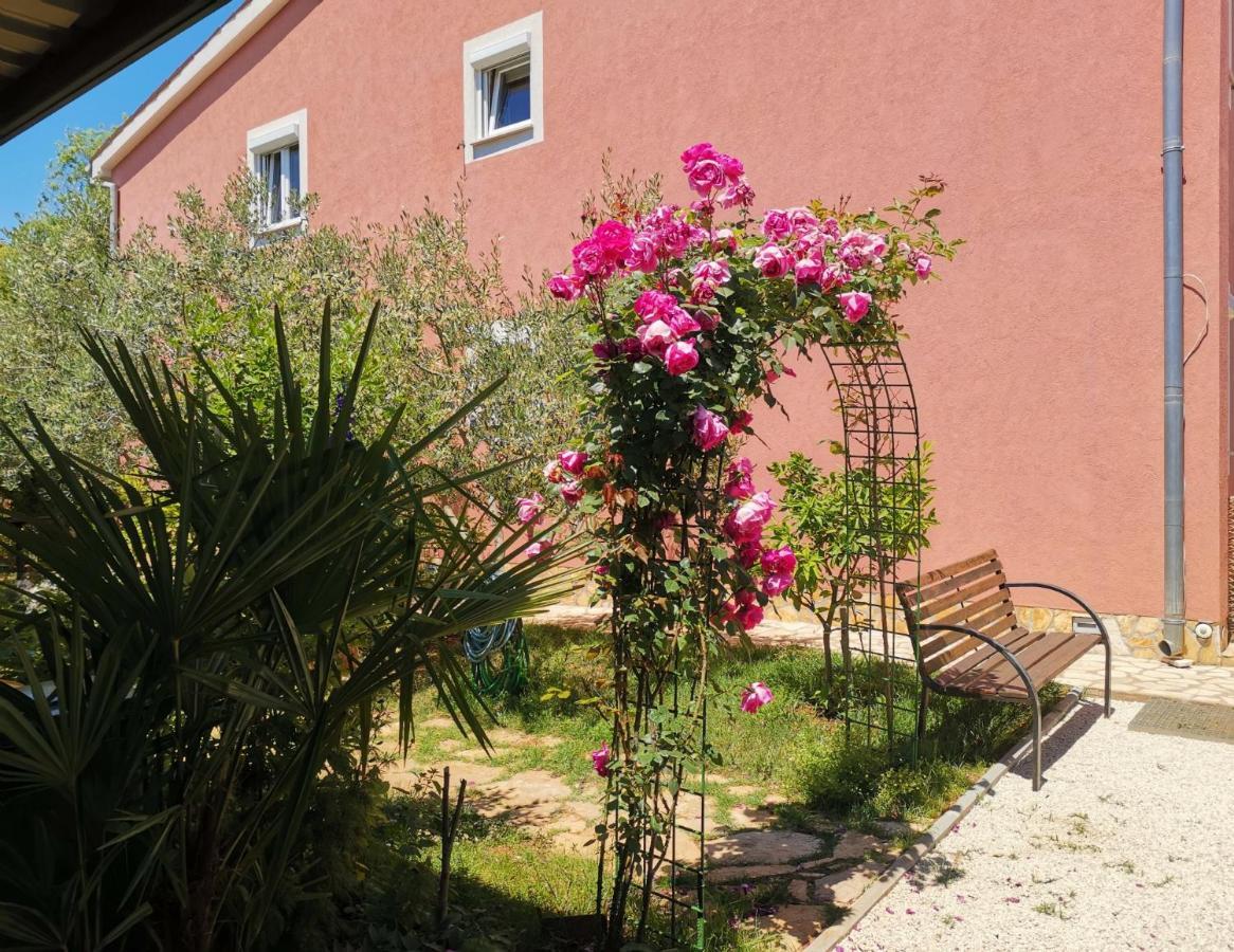 Apartments Babic Фажана Экстерьер фото