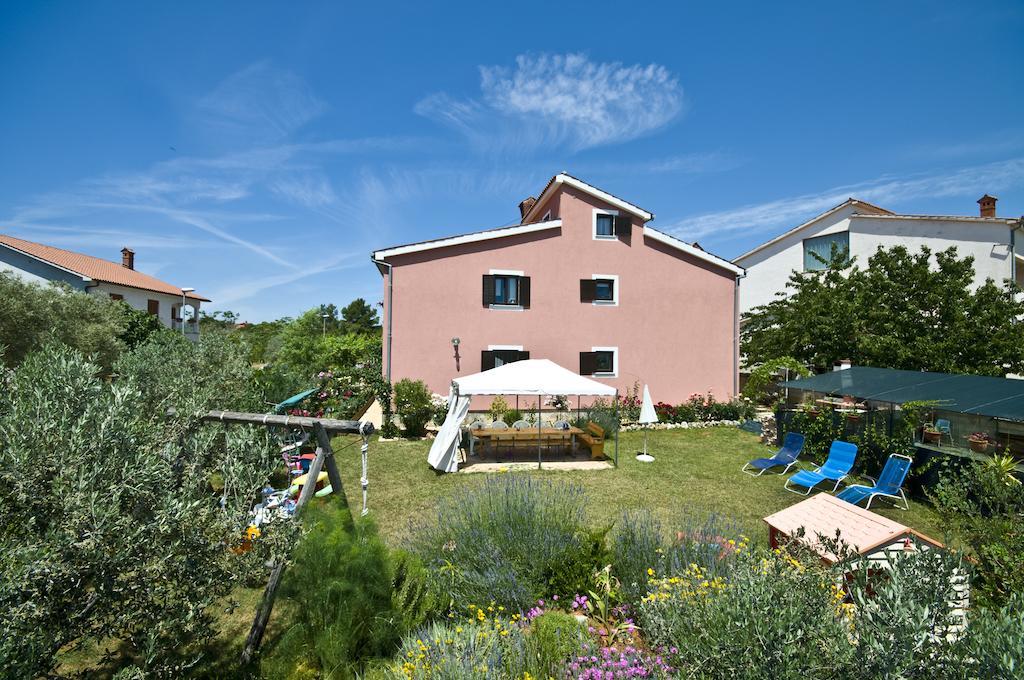 Apartments Babic Фажана Экстерьер фото